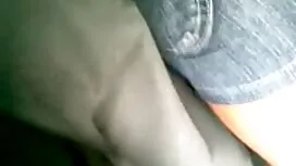 Cô gái say rượu có n ...