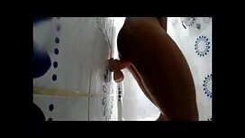 Các đứa trẻ bị hãm h ...