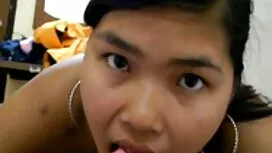 Tôi địt mẹ trần truồ ...