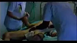 Trẻ kính cô gái tóc  ...