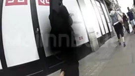 Bà mẹ nga sinh viên, ...
