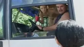 Tôi yêu bận rộn với  ...