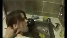 Nga, đồng phim sec ô ...