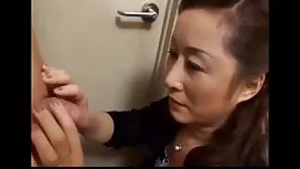 Chơi với vợ nga tron ...